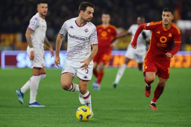 Roma, İtalya 10.12.2023: G. Bonaventura İtalya Serie A TIM 2023-2024 futbol maçının 15. gününde, AS ROMA 'nın AFC FIORENTINA' ya karşı Roma Olimpiyat Stadyumu 'nda mücadele etti..