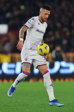 Roma, İtalya 10.12.2023: C. Biraghi İtalya Serie A TiM 2023-2024 futbol maçının 15. gününde, AS ROMA AFC FIORENTINA 'ya karşı Roma Olimpiyat Stadyumu' nda mücadele etti..