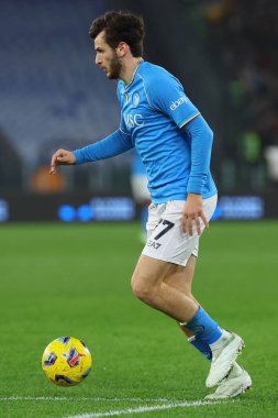 Roma, İtalya 23.12.2023: Napoli 'li Khvicha Kvaratskhelia İtalya Serie A TIM 2023-2024 Şampiyonluk maçı sırasında Roma' daki Olimpiyat Stadyumu 'nda AS Roman Napoli' ye karşı.
