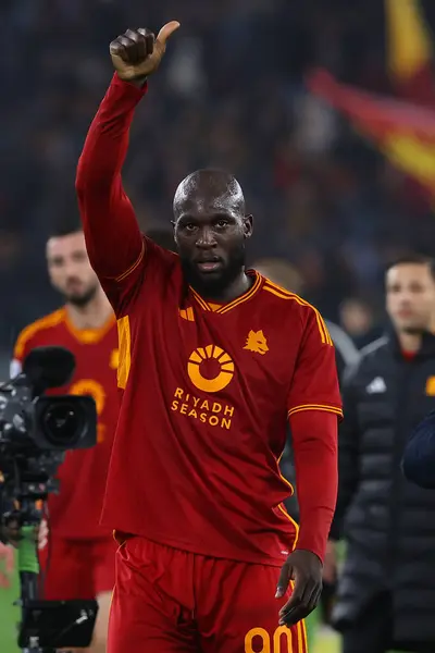 stock image Rome, Italy 23.12.2023: Romelu Lukaku of Roma celebrate victory at end of  the Italian Serie A TIM 2023-2024 Championship  football match between AS Roma vs Napoli at Olympic Stadium in Rome.