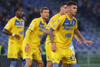 Roma, İtalya 29.12.2023: İtalyan Serisi A TIM 2023-2024 futbol karşılaşması sırasında Frosinone Barrenechea of Frosinone Roma Olimpiyat Stadyumu 'nda SS Lazio' ya karşı.