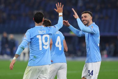 Roma, İtalya 29.12.2023: Lazio 'lu Taty Castellanos İtalyan Serisi A TIM 2023-2024 futbol karşılaşmasında Lazio ile Roma' daki Olimpiyat Stadyumu 'nda oynanan SS Lazio Frosinone karşılaşmasını Lazio' lu Maria Gila ile kutladı..