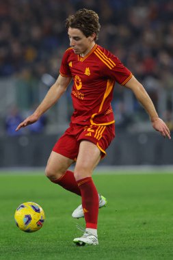 Rome, Italy 03.01.2024: Edoardo Bove of Roma in action during  the ITALY TIM CUP 2023-2024, round of 16,  football match AS ROMA VS CREMONESE at Olympic Stadium in Rome.