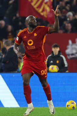 Rome, Italy 03.01.2024: Romelu Lukaku of Roma score the goal and celebrate with the team in  the ITALY TIM CUP 2023-2024, round of 16,  football match AS ROMA VS CREMONESE at Olympic Stadium in Rome.