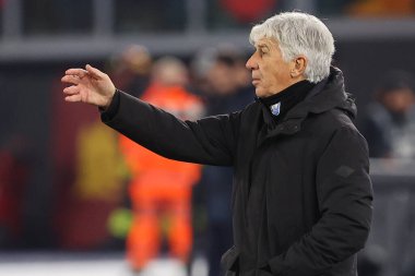 Roma, İtalya 07.01.2024: Atalantalı Gian piero Gasperini İtalya Serie A TIM 2023-2024 şampiyonası sırasında Roma 'daki Olimpiyat Stadyumu' nda AS Roma ile Atalanta arasında oynanan futbol karşılaşması.