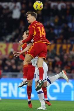 Roma, İtalya 20.01.2024: İtalyan Serie A TIM 2023-2024 futbol karşılaşmasında Diego Llorente Roma 'daki Olimpiyat Stadyumu' nda AS Roma 'ya karşı Hellas Verona.