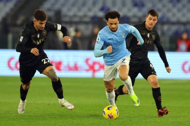 Roma, İtalya 28.01.2024: Napoli 'den Giovanni Di Lorenzo, Lazio' dan Felipe Anderson, Napoli 'den Diego Demme İtalyan Serisi A TIM 2023-2024 futbol karşılaşmasında Roma' daki Olimpiyat Stadyumu 'nda SS Lazio' ya karşı SSC Napoli.