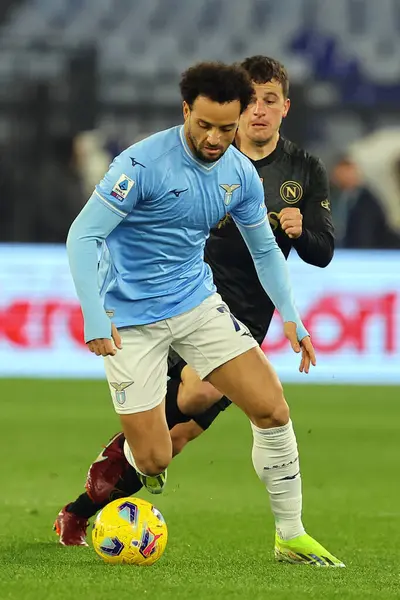 Roma, İtalya 28.01.2024: İtalyan Serie A TIM 2023-2024 futbol karşılaşması sırasında Felipe Anderson Roma Olimpiyat Stadyumu 'nda SS Lazio ile SSC Napoli karşılaşması.