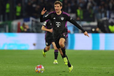 Roma, İtalya 14.2.2024: Bayern Münih 'ten Thomas Muller Uefa Şampiyonlar Ligi 2023-2024 maçında 16' ncı tur SS Lazio FC Bayern Mucnhen 'e karşı Roma Olimpiyat Stadyumu' nda oynandı..