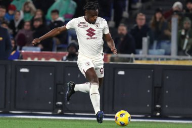 Roma, İtalya 26.02.2024: İtalya Serie A TIM 2023-2024 futbol karşılaşması sırasında Torino 'dan Zapata Roma Olimpiyat Stadyumu' nda AS ROMA FC Torino 'ya karşı.