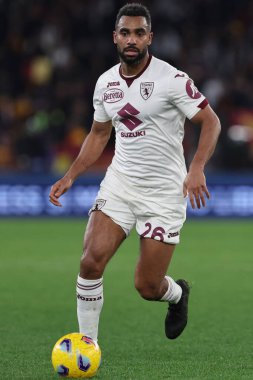 Roma, İtalya 26.02.2024: KOFFI DJIDJI İtalya Serie A TiM 2023-2024 futbol karşılaşması sırasında Roma Olimpiyat Stadyumu 'nda AS ROMA FC Torino' ya karşı.