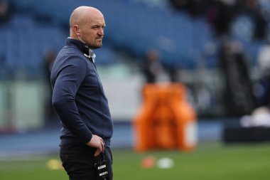 Roma, İtalya 09.03.2024: Gregor Townsend teknik direktör İskoçya Guinness Altı Milletler 2024 turnuva karşılaşmasında İtalya ile İskoçya arasında 9 Mart 2024 tarihinde İtalya 'nın başkenti Roma' da oynanan Stadio Olimpico 'da oynanan karşılaşmada ısındı.