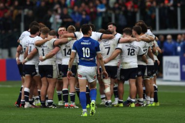 Roma, İtalya 09.03.2024: Paolo GARBISI (İtalya) 9 Mart 2024 tarihinde İtalya ile İskoçya arasında İtalya 'nın başkenti Stadio Olimpico' da oynanan Guinness Altı Milletler 2024 turnuva maçının galibiyetini kutluyor.
