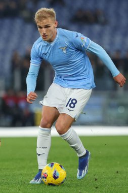 Roma, İtalya 11.03.2024: İtalyan Serisi A TIM 2023-2024 futbol karşılaşmasında Lazio, Udinese Calcio 'ya karşı Roma Olimpiyat Stadyumu' nda oynanan İtalyan Gustav Isaksen.