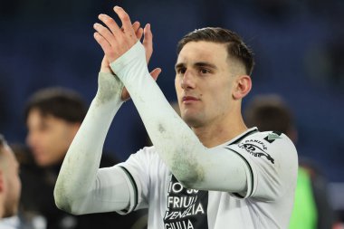 Roma, İtalya 11.03.2024: Lorenzo Lucca İtalya Serisi A TIM 2023-2024 futbol karşılaşması sonunda zaferini kutladı: SS Lazio, Udinese Calcio 'ya karşı Roma Olimpiyat Stadyumu' nda.