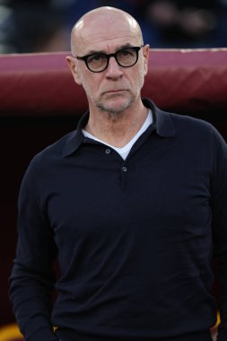 Roma, İtalya 17.03.2024: İtalya Serie A TIM 2023-2024 futbol karşılaşması sırasında Sassuolo 'dan Davide Ballardini Roma' daki Olimpiyat Stadyumu 'nda AS Roma' ya karşı ABD Sassuolo Calcio.