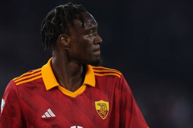 Roma, İtalya 06.04.2024: İtalyan Serisi A TIM 2023-2024 futbol karşılaşmasında Tammy Abraham Roma Olimpiyat Stadyumu 'nda SS LAZIO' ya karşı.