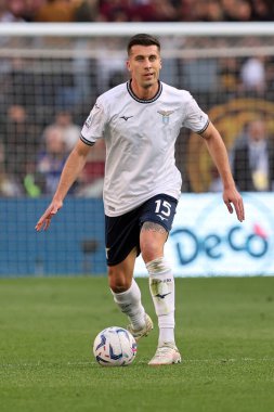 Roma, İtalya 06.04.2024: İtalyan Serisi A TIM 2023-2024 futbol karşılaşmasında Lazio 'lu Nicolo Casale AS ROMA, Roma Olimpiyat Stadyumu' nda SS LAZIO 'ya karşı.
