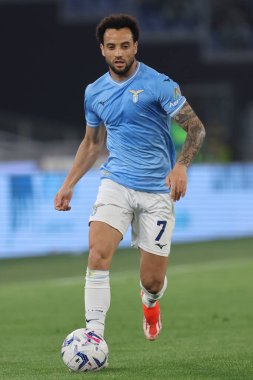 Roma, İtalya 12.04.2024: İtalyan Serisi A TIM 2023-2024 futbol müsabakası sırasında Felipe Anderson Roma Olimpiyat Stadyumu 'nda SS LAZIO-SALERNITANA CALCIO.