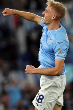 Roma, İtalya 12.04.2024: Lazio 'dan Gustav Isaksen 4-1 gol attı ve İtalya Serisi A TIM 2023-2024 futbol müsabakası sırasında Roma' daki Olimpiyat Stadyumu 'nda SS LAZIO - SALERNITANA CALCIO.