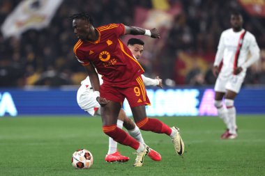 Roma, İtalya 18.04.2024: UEFA Avrupa Ligi 2023-2024 sezonunda Tammy Abraham Roma Olimpiyat Stadyumu 'nda AS Roman ve AC Milan arasında oynanan çeyrek final maçı..