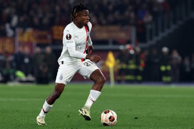 Roma, İtalya 18.04.2024: Milan 'dan Samuel Chukwueze UEFA Avrupa Ligi 2023-2024 çeyrek final maçında, AS Roman ve AC Milan arasındaki Roma Olimpiyat Stadyumu karşılaşmasında.