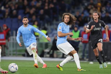 Roma, İtalya 23.04.2024: Lazio 'lu Matteo Guendouzi İtalya Kupası - Coppa Italia Frecciarossa 2023-2024 yarı final futbol müsabakası derbisi SS LAZIO JUVENTUS FC 1909 Roma Olimpiyat Stadyumu' nda.