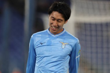 Roma, İtalya 27.04.2024: Serie A Tim 2023-2024 futbol karşılaşması sırasında Lazio 'dan Daichi Kamada Roma' daki Olimpiyat Stadyumu 'nda SS LAZIO - HELLAS VERONA.