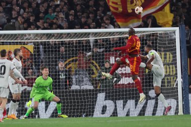 Roma, İtalya 2.05.2024: UEFA Avrupa Ligi 2023-2024, yarı final bacağı 1, AS Roman Bayer 04 Leverkusen ile Roma 'daki Olimpiyat Stadyumu' nda oynanan yarı final maçı sırasında Romanyalı Romelu Lukaku.