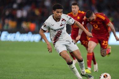 Roma, İtalya 2.05.2024: UEFA Avrupa Ligi 2023-2024, yarı final bacağı 1, Roma 'daki Olimpiyat Stadyumu' nda AS Roman Bayer 04 Leverkusen maçında Amine Adli.