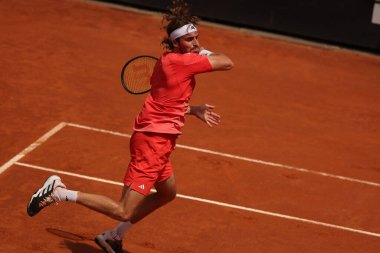 Roma, İtalya 13.05.2024: TSITSIPAS GREEK vs NORRIE GBR Internazionali BNL 2024 MENS ATP 1000 Açık tenis turnuvası sırasında CENTER COURT