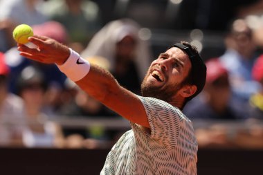 Roma, İtalya 14.05.2024: A.TABILO (CHILE) VS K. KHACHANOV (BUL), Roma 'da düzenlenen Grand Stand Arena' da düzenlenen Erkekler Atp 1000 Açık tenis turnuvası sırasında .