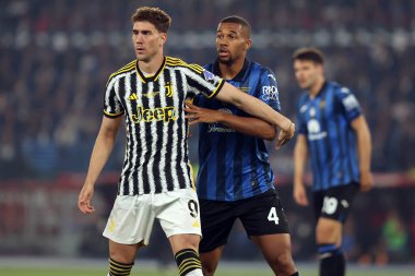 Roma, İtalya 15.05.2024: Juventus 'lu Dusan Vlahoviç, ITALY CUP 2023-2024 yıllarında Atalanta' lı hien, Coppa Italia Frecciarossa, futbol maçı Atalanta Bergamasca ile Roma Olimpiyat Stadyumu 'ndaki FC Juventus karşılaşması.