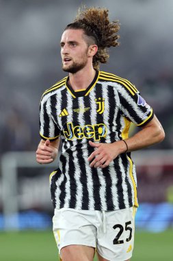Roma, İtalya 15.05.2024: Juventus 'lu Acrien Rabiot İtalya Kupası 2023-2024, Coppa Italia Frecciarossa, futbol maçı Atalanta Bergamasca ile Roma Olimpiyat Stadyumu' ndaki FC Juventus karşılaşmasında görev aldı..
