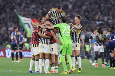 Roma, İtalya 15.05.2024: İtalya Juventus takımı İtalya CUP 2023-2024, Coppa Italia Frecciarossa, futbol maçı Atalanta Bergamasca FC Juventus 'a karşı Roma Olimpiyat Stadyumu' nda zaferi kutladı.