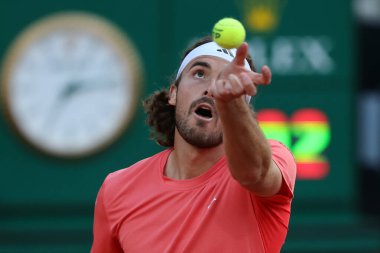 Roma, İtalya 16.05.2024: S. TSITSIPAS GREEK VS N.JARRY CHILE Internazionali BNL 2024 Mens ATP 1000 açık tenis turnuvası sırasında Roma 'da Grand Stand Arena' da .