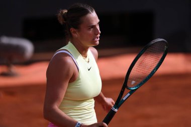 Roma, İtalya 18.05.2024: Aryna Sabalenko, Internazionali BNL 2024 Finali kadınları WTA 1000 Açık tenis turnuvasında Polonyalı Iga Swiatek 'e karşı..