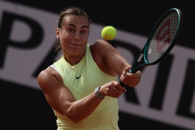 Roma, İtalya 18.05.2024: Aryna Sabalenko, Internazionali BNL 2024 Finali kadınları WTA 1000 Açık tenis turnuvasında Polonyalı Iga Swiatek 'e karşı..