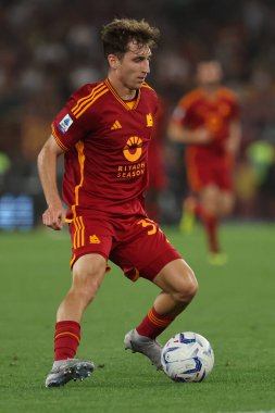 Roma, İtalya 19.05.2024: İtalyan Serie A TIM 2023-2024 futbol karşılaşması sırasında Baldanzi Roma 'daki Olimpiyat Stadyumu' nda AS ROMA-GENOA Cricket ve Football Club karşılaşması.