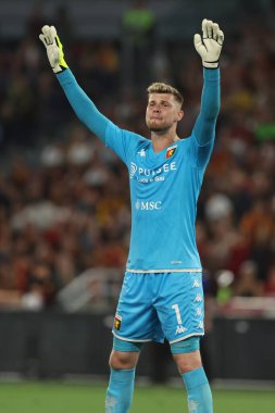 Roma, İtalya 19.05.2024: İtalyan Serisi A TIM 2023-2024 futbol karşılaşmasında Josep Martinez, Roma 'daki Olimpiyat Stadyumu' nda AS ROMA, GENOA Cricket ve Football Club 'a karşı.