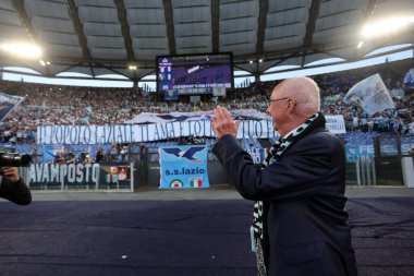 Roma, İtalya 26.05.2024: Sven Goran Erikson İtalyan Serisi A TIM 2023-2024 futbol karşılaşmasından önce Lazio taraftarlarını Roma 'daki Olimpiyat Stadyumu' nda karşıladı.