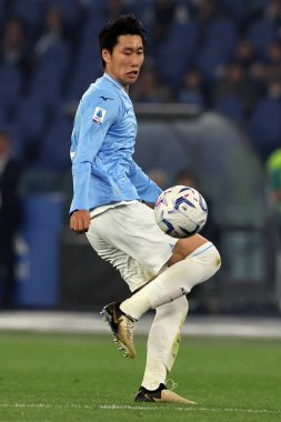 Roma, İtalya 26.05.2024: İtalyan Serisi A TIM 2023-2024 futbol karşılaşmasında İtalyan Daichi Kamada Roma Olimpiyat Stadyumu 'nda SS LAZIO SASSUOLO' ya karşı.