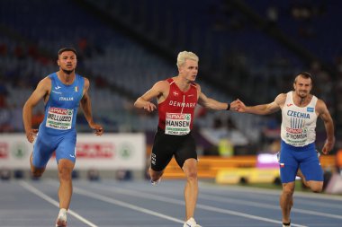 Düsseldorf, Almanya 21.06.2024: Dusseldorf 'taki Dsseldorf Arena' da Slovakya ile Ukrayna arasında oynanan E aşaması grup futbol maçı