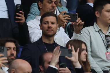 Gelsenkirchen, Almanya 20.06.2024: Xabi Alonso, Gelsenkirchen 'deki Veltins Arena Stadyumu' nda İspanya ile İtalya arasında oynanan UEFA EURO 2024 grup B futbol maçında kürsüye çıktı..