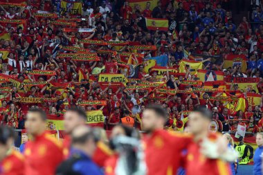 Gelsenkirchen, Almanya 20.06.2024: Gelsenkirchen 'deki Veltins Arena Stadyumu' nda İspanya ile İtalya arasında oynanan UEFA EURO 2024 grup B grup futbol maçı sırasında.