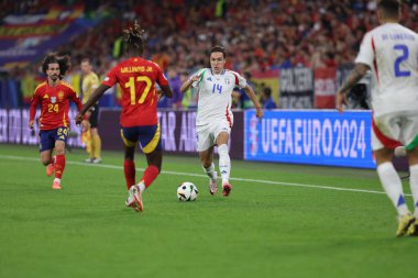 Gelsenkirchen, Almanya 20.06.2024: Gelsenkirchen 'deki Veltins Arena Stadyumu' nda İspanya ile İtalya arasında oynanan UEFA EURO 2024 grup B grup futbol maçı sırasında.