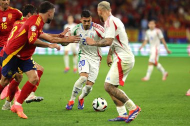 Gelsenkirchen, Almanya 20.06.2024: Gelsenkirchen 'deki Veltins Arena Stadyumu' nda İspanya ile İtalya arasında oynanan UEFA 2024 grup B futbol maçı sırasında İtalyan Mattia Zaccagni.