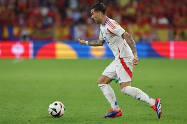Gelsenkirchen, Almanya 20.06.2024: Gelsenkirchen 'deki Veltins Arena Stadyumu' nda İspanya ile İtalya arasında oynanan UEFA 2024 grup B futbol maçı sırasında İtalyan Mattia Zaccagni.