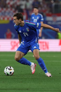 Leipzig, Almanya 24.06.2024: UEFA EURO 2024 Maç sırasında İtalyan Federico Chiesa, Hırvatistan ile İtalya arasında Leipzig Stadyumu 'nda oynanan B aşaması futbol karşılaşması..