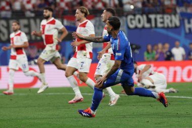 Leipzig, Almanya 24.06.2024: İtalyan Mattia Zaccagni 1-1 gol attı ve UEFA EURO 2024 Matchday 3, Hırvatistan ile İtalya arasında Leipzig Stadyumu 'nda oynanan B aşaması futbol maçını kutluyor.